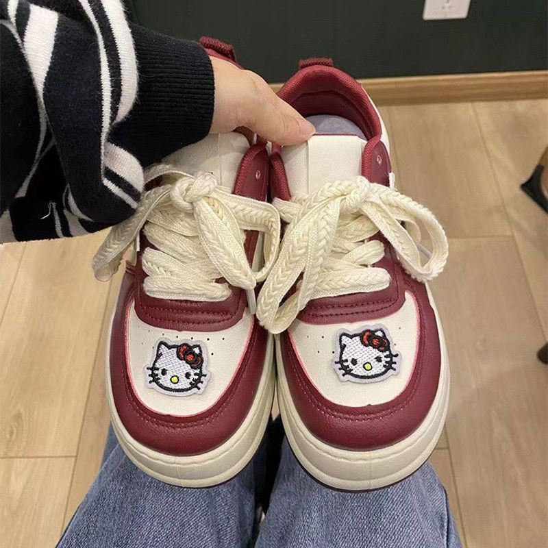 Kawaii Sanrio Shoes Kuromi Y2K Casual Pink Sneakers Students Flat Bottom Full with Harajuku Shoes Beauty School Girls Gifts