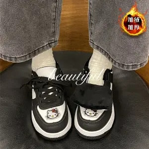 Kawaii Sanrio Shoes Kuromi Y2K Casual Pink Sneakers Students Flat Bottom Full with Harajuku Shoes Beauty School Girls Gifts