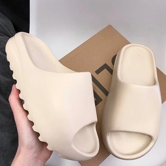 Slippers Original Women Men Brand Sandals Mujer Beach Casual Shoe EVA Slidee Men Yeezy Slides Summer Unisex Clogs Home Size36-45